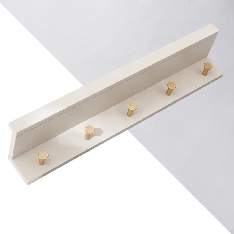 Huxley Wandregal mit Goldhaken