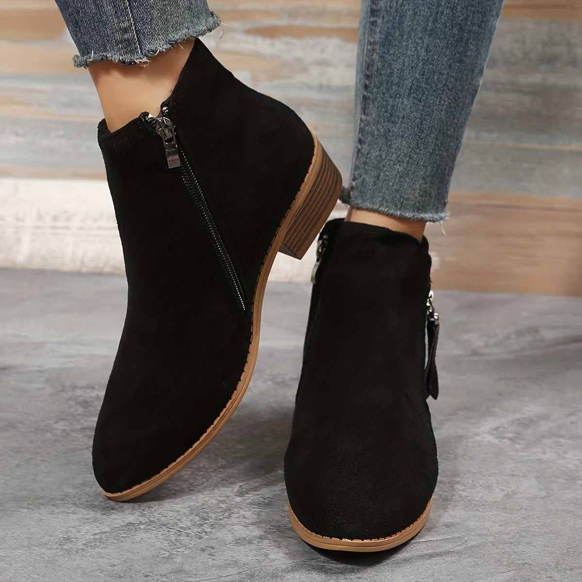 Isolde - Elegante spitze Blockstiefel mit Absatz und seitlichem Reißverschluss