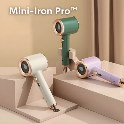 Mini-Iron Pro™ – Mühelos faltenfreie Kleidung überall