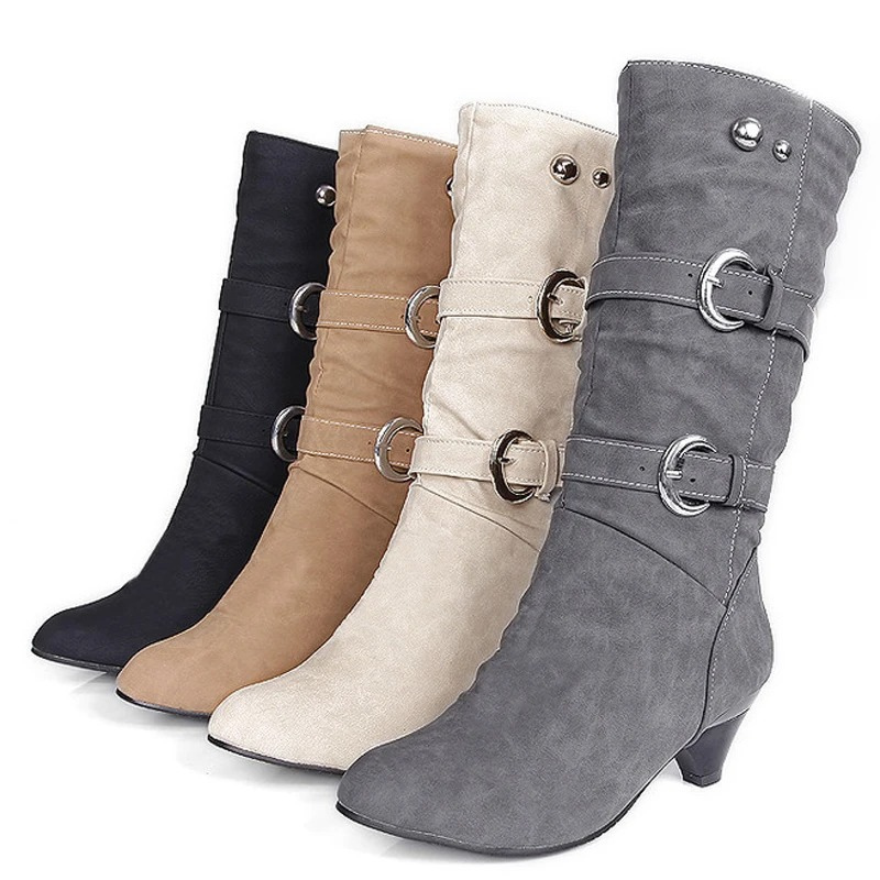 Hohe Stiefel mit runder Spitze - Leona