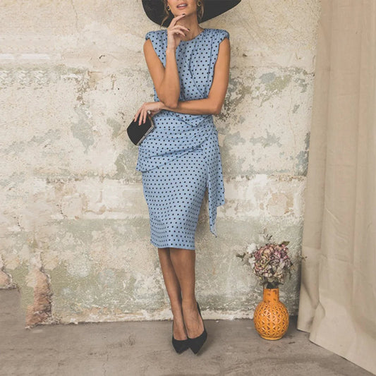 Lucienne | Elegantes Kleid mit Punkten und Taillenakzent