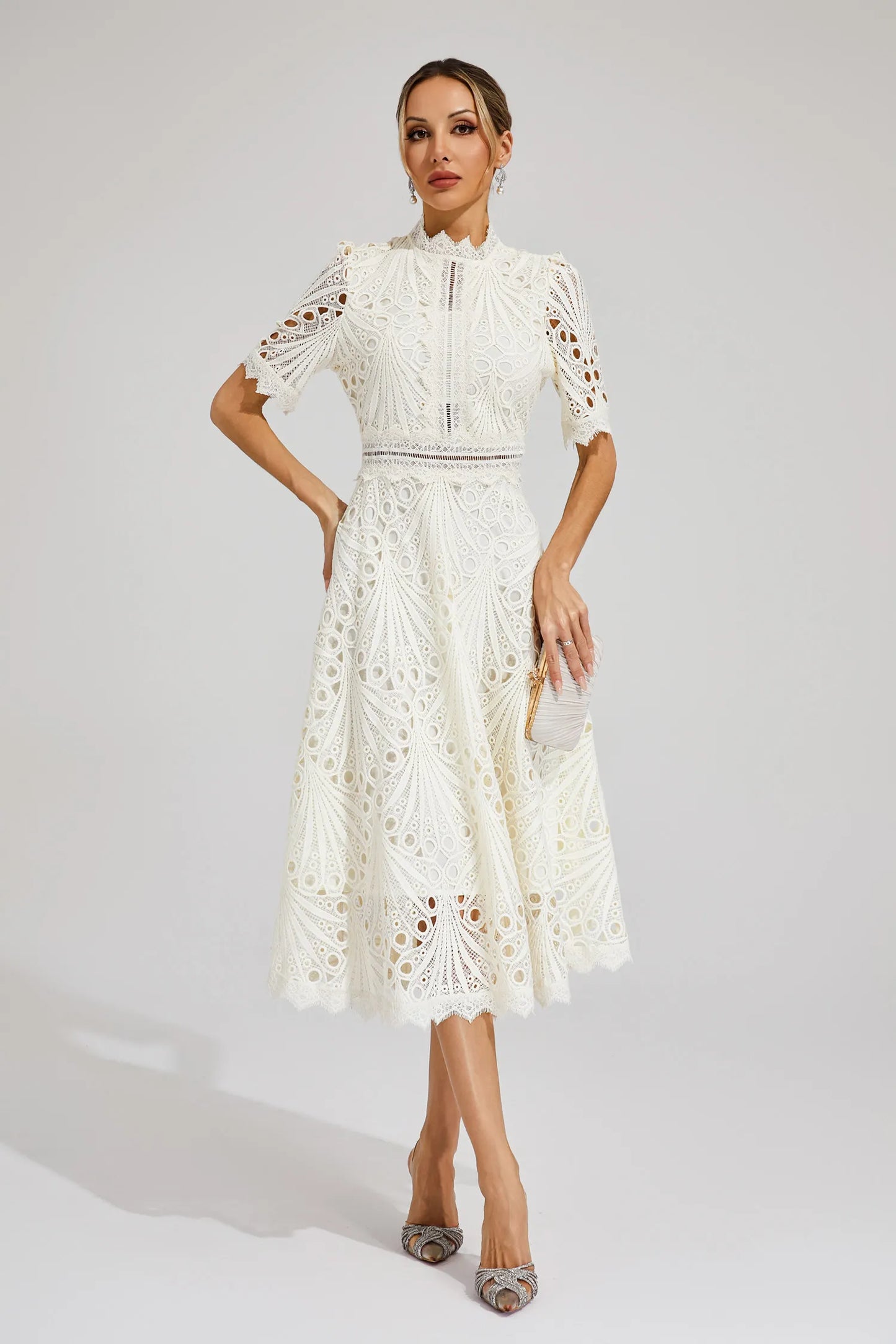 Hallie | Elegantes Spitzen-Midikleid