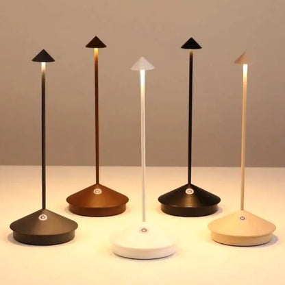 ModernCandle | Elegante kabellose LED-Tischlampe für drinnen und draußen