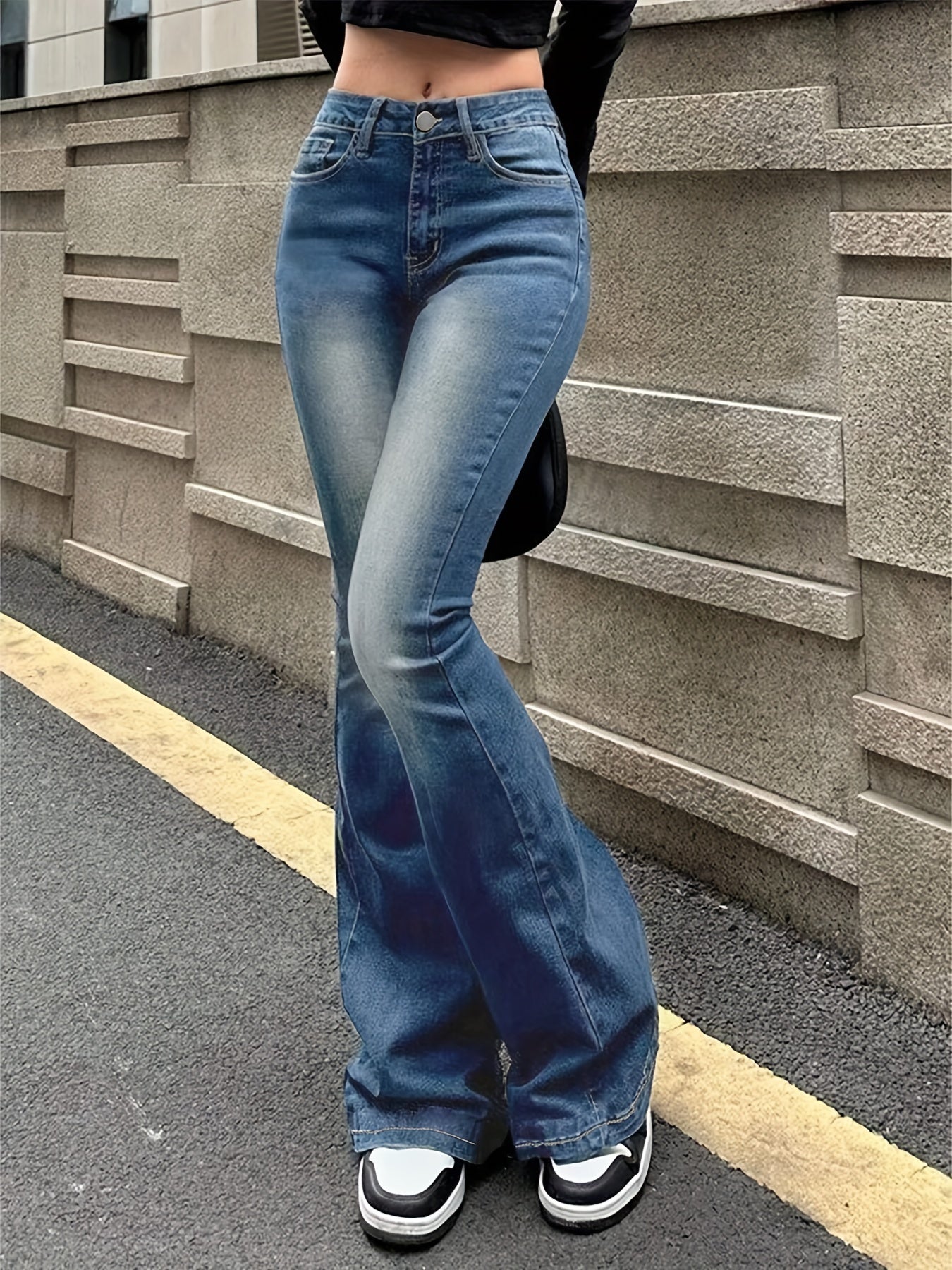 Catrin | Retro Eleganz Graue Schlaghose mit Hochbund und weitem Bein