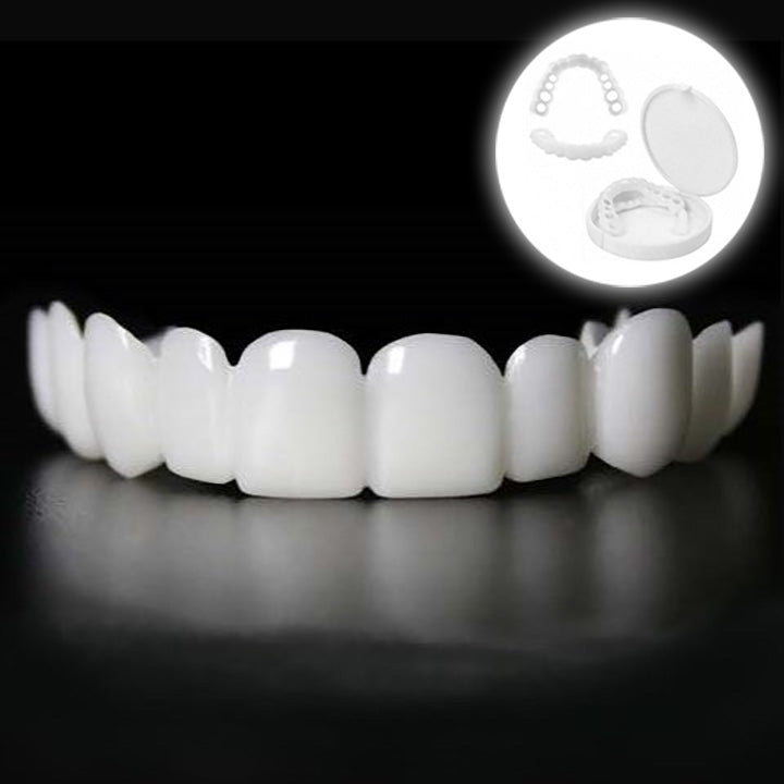 Dentalis | Sofortige Lächelverwandlung mit Snap on Smile Veneers