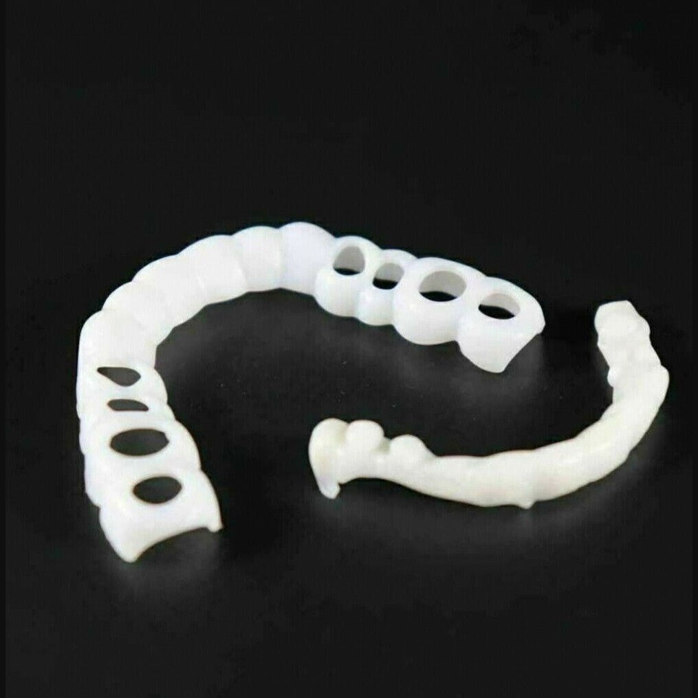Dentalis | Sofortige Lächelverwandlung mit Snap on Smile Veneers