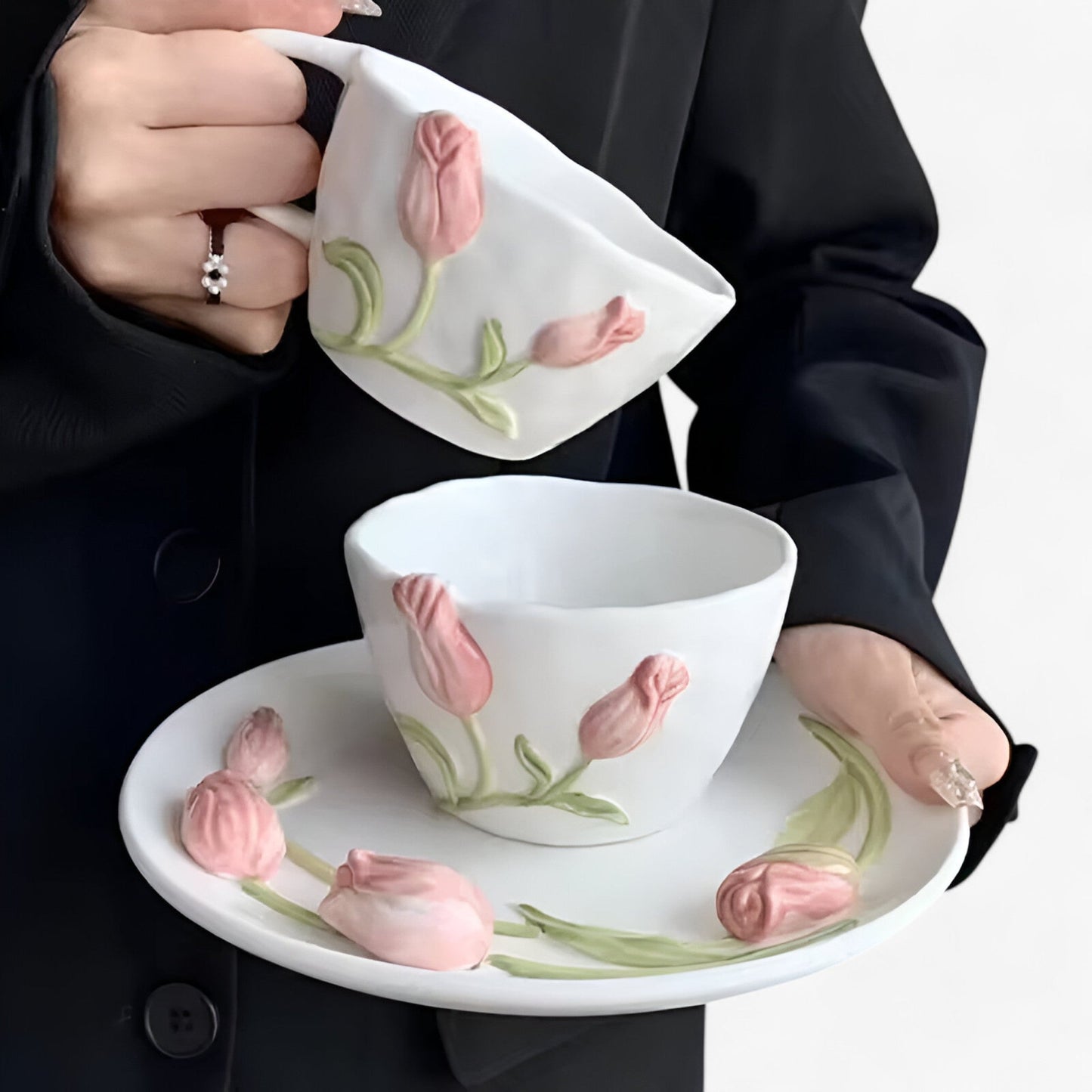 Florina | Kreative Tulpen Keramiktasse mit Untertasse