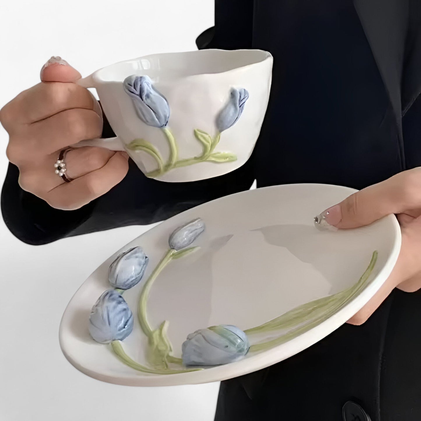 Florina | Kreative Tulpen Keramiktasse mit Untertasse