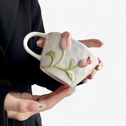 Florina | Kreative Tulpen Keramiktasse mit Untertasse