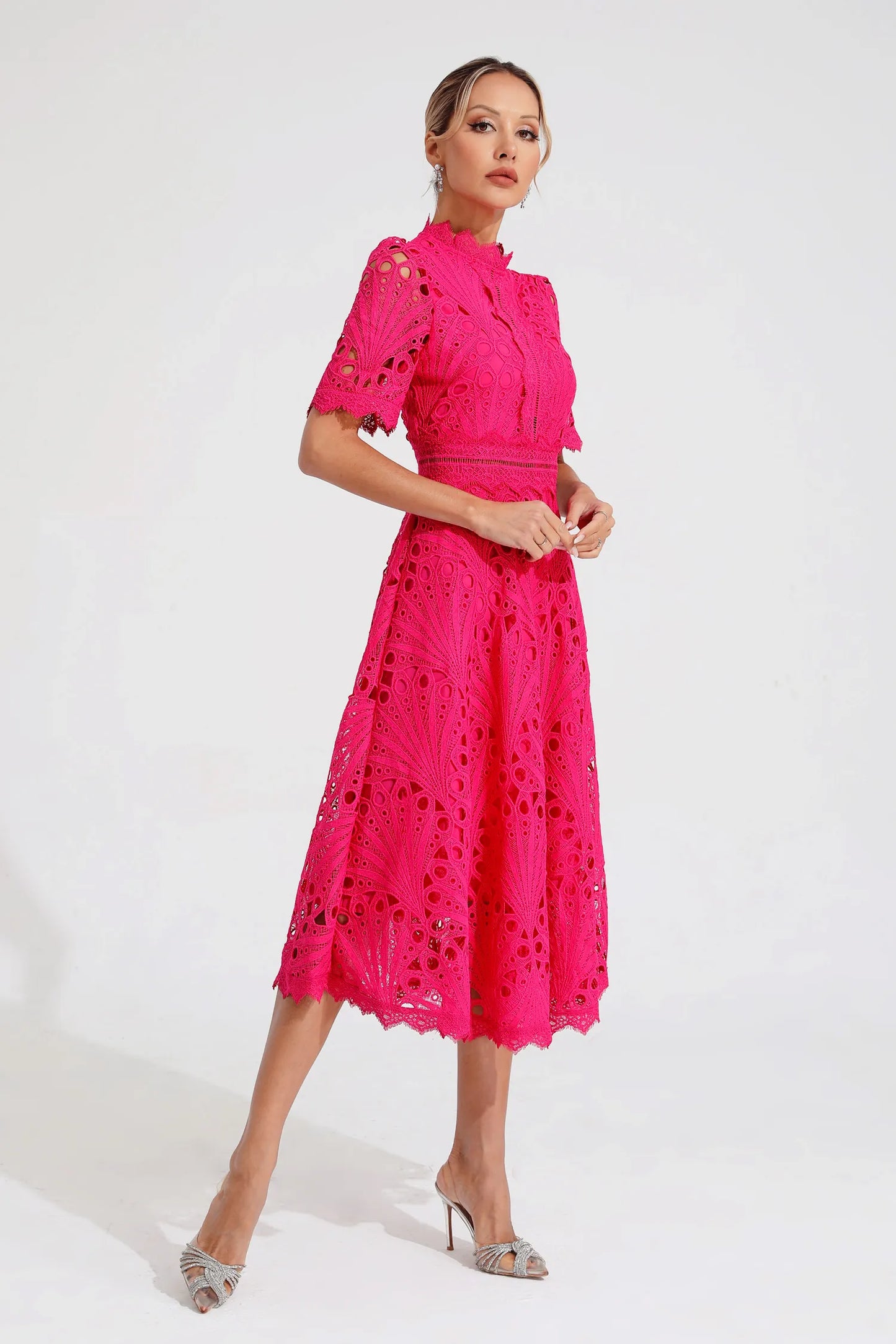 Hallie | Elegantes Spitzen-Midikleid