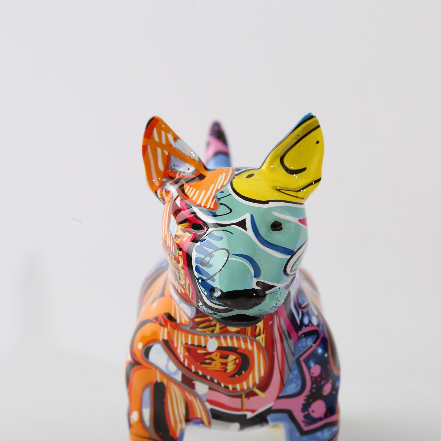 Graffiti bemalte Bullterrier Hund Kunstskulptur