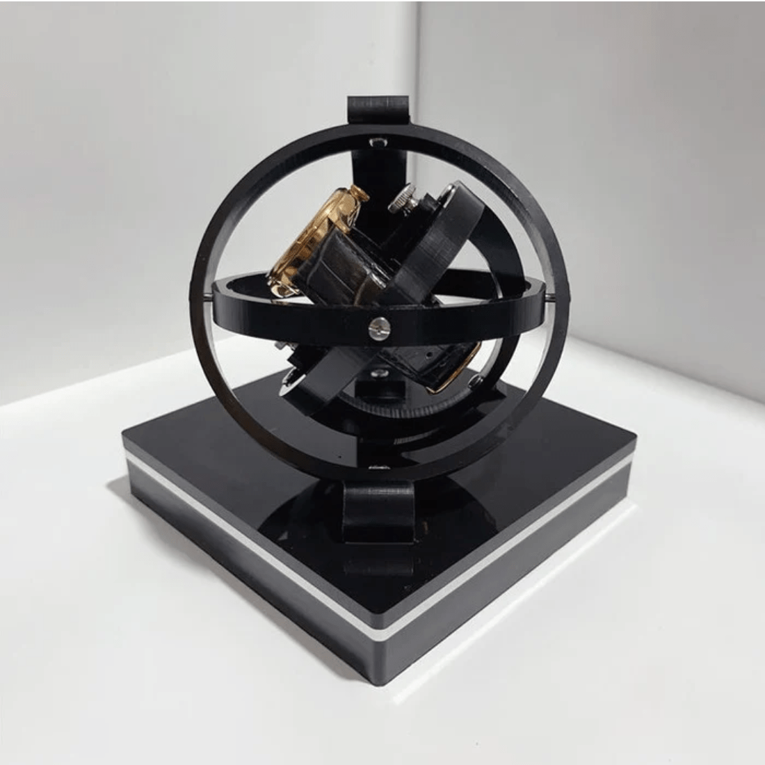 Uhrenwinder mit leisem Betrieb