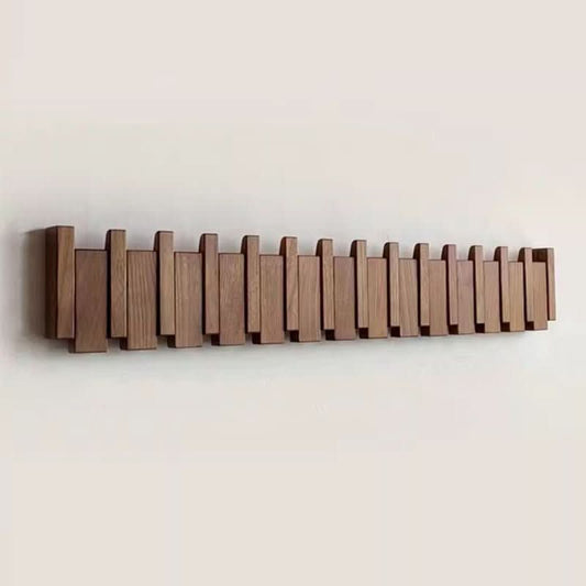Wandgarderobe im Klavierstil