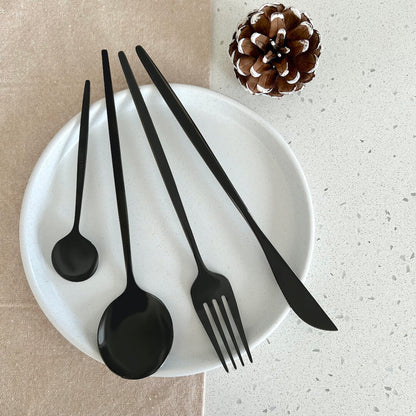 Modernes Schwarzes Besteckset