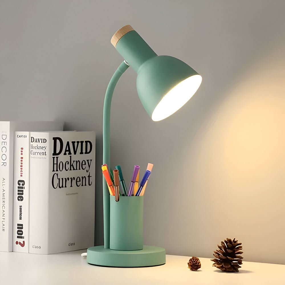 LED-Schreibtischlampe mit Stifthalter