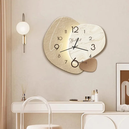 LuxuryClock – Stilvolle Uhr für das Wohnzimmer