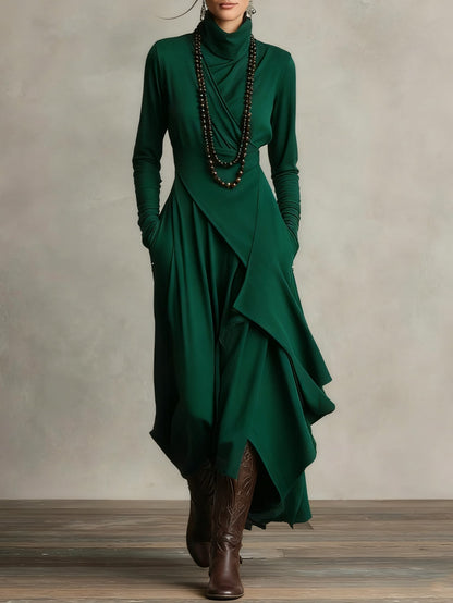 RENATA – ELEGANTES ASYMMETRISCHES MAXIKLEID MIT HOHEM KRAGEN