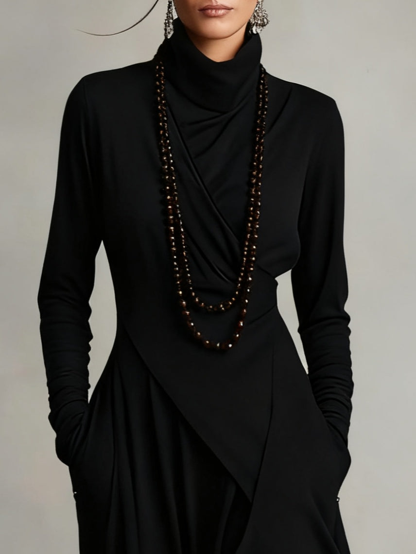 RENATA – ELEGANTES ASYMMETRISCHES MAXIKLEID MIT HOHEM KRAGEN