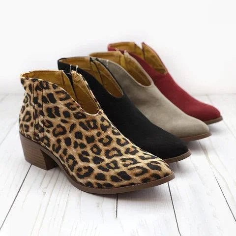 Schicke Stiefel mit V-Ausschnitt und Reißverschluss - Oriana