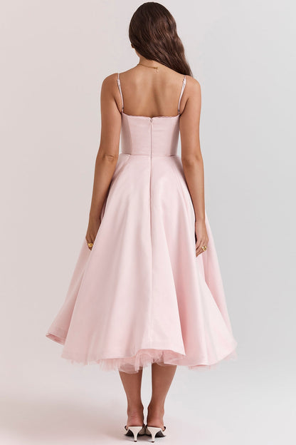 Zendaya | Klassisches Midi-Kleid