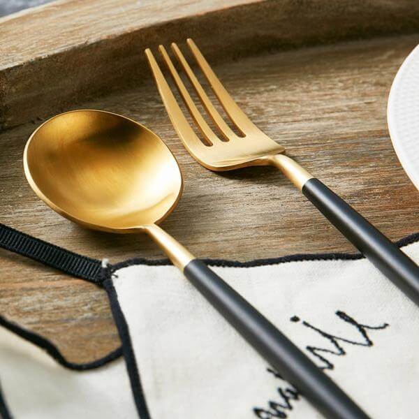 Modernes Schwarz-Gold Besteckset