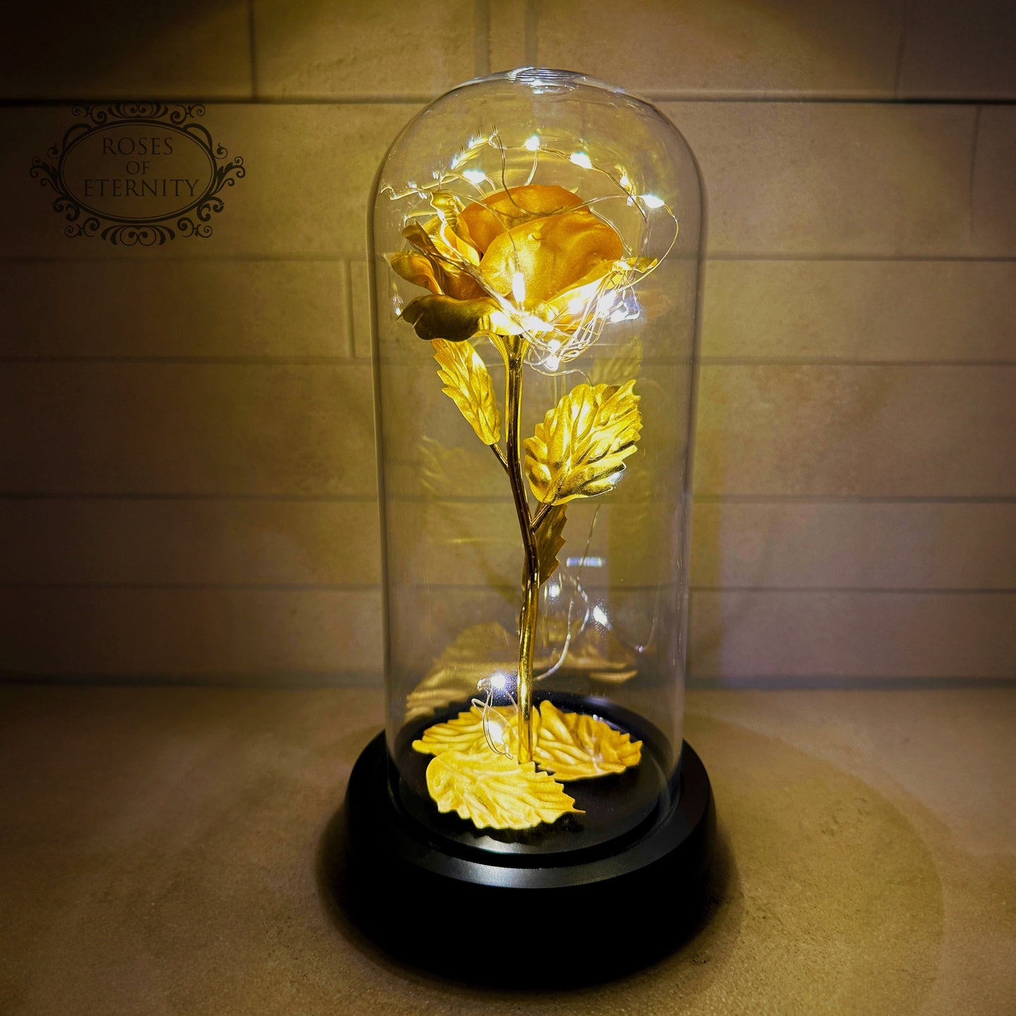 Roos | Goldene Rose im Glas