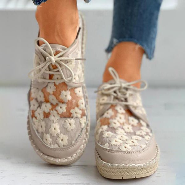 Orthopädisch stilvolle luftige Schuhe mit Blumendesign - Arabella
