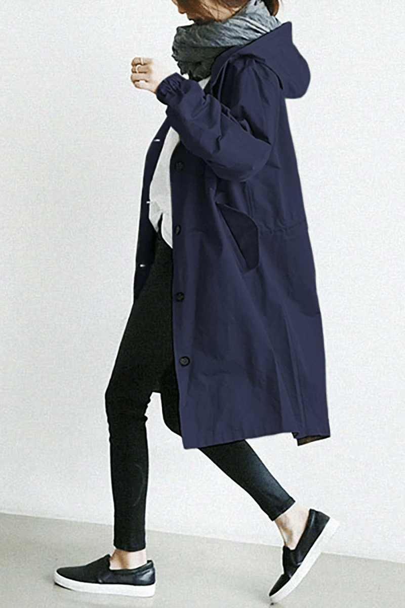 Stella | Die Windjacke mit Knöpfen und Kapuze für Damen