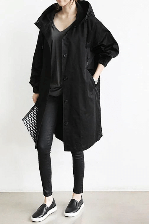 Stella | Die Windjacke mit Knöpfen und Kapuze für Damen